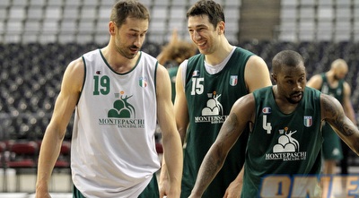 בו מקאלב ומרקו יאריץ´ באימון. סיינה מחפשת מקום בגמר (יוסי ציפקיס)