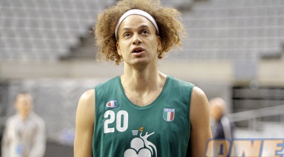 שון סטונרוק. זוכ רהיטב את ההפסד למכבי ב-2007/08 (יוסי ציפקיס)