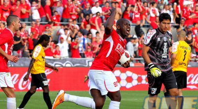 טוטו תמוז חוגג (שי לוי) טוטו תמוז חוגג (שי לוי)