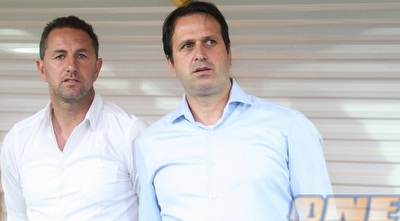 רוני לוי ואמסלם (גיא בן זיו) רוני לוי ואמסלם (גיא בן זיו)