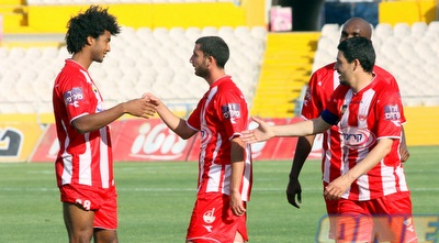 רביבו עם סוארז, אדלי ואוזן. &qout;כישרון גדול&qout; (יניב גונן)