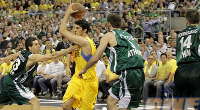 ליאור אליהו. איבד שני כדורים והוחלף בבלו (יוסי ציפקיס)