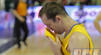 צ´אק אידסון מאוכזב לאחר ההפסד בגמר (יוסי ציפקיס)