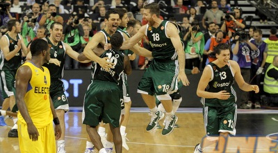 שחקני פאו חוגגים, פארגו מתאכזב (יוסי ציפקיס)