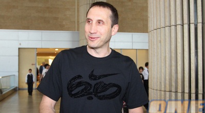 דייויד בלאט (שי לוי)