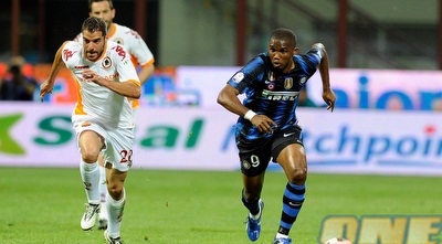 סמואל אטו משאיר אבק לסימונה פרוטה (GettyImages)