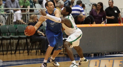 רובינסון שומר על גור פורת (עמית מצפה)