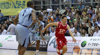 להט מול דלייני וברדפורד (שי לוי)