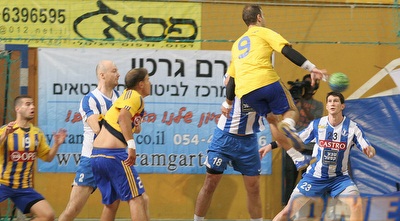 גל אברהם בפעולה (ליאור טימור) גל אברהם בפעולה (ליאור טימור)