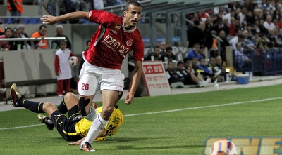 ידין מעל לוגסי (יוסי ציפקיס) ידין מעל לוגסי (יוסי ציפקיס)