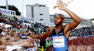 אספה פאוול. התרגל להאט (רויטרס)