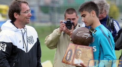 פ.ס.וו. מסתפקת במקום השני בטורניר (בעז גורן)