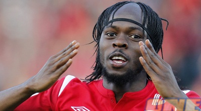 ג´רביניו: &qout;לא הולך כדי לשבת שם על הספסל&qout; (רויטרס) ג´רביניו: &qout;לא הולך כדי לשבת שם על הספסל&qout; (רויטרס)