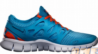 נעלי NIKE FREE. הכי קרוב לכף רגל