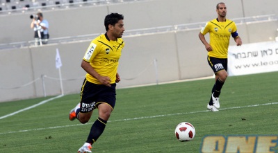 ברק יצחקי מיד לאחר שנכנס למשחק מול נתניה (יניב גונן)