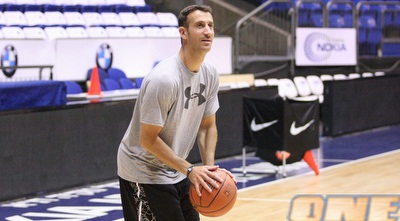 ליובין. הביא קומבו-גארד (משה חרמון)