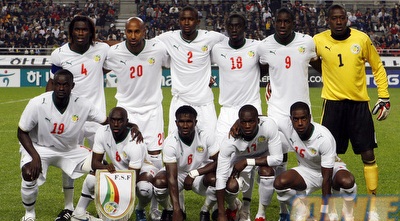 נבחרת סנגל בטורניר רשמי. אחת המדינות העניות בעולם (רויטרס)