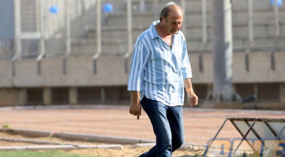 משה אוננה. בורשטיין יחליף אותו בתפקיד (יניב גונן)