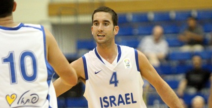 אוחיון ופניני. הנבחרת תמשיך בהכנה (חגי ניזרי)