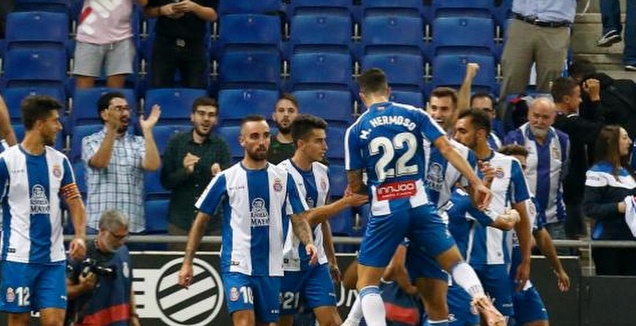 שחקני אספניול חוגגים (La Liga)