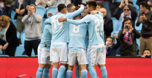 שחקני סלטה ויגו חוגגים (La Liga)