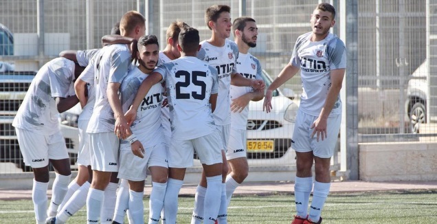 שחקני הנוער של הפועל קטמון (באדיבות הפועל קטמון)