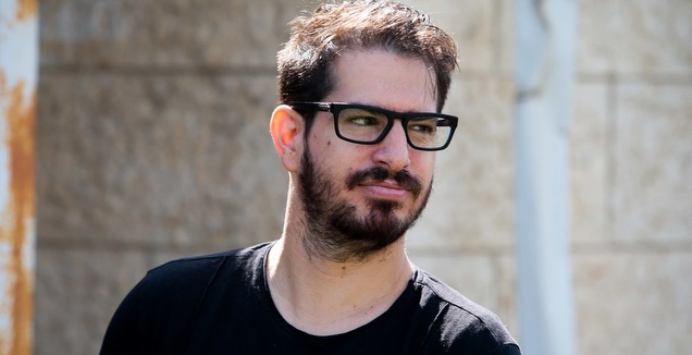 משה חוגג (אורן בן חקון)