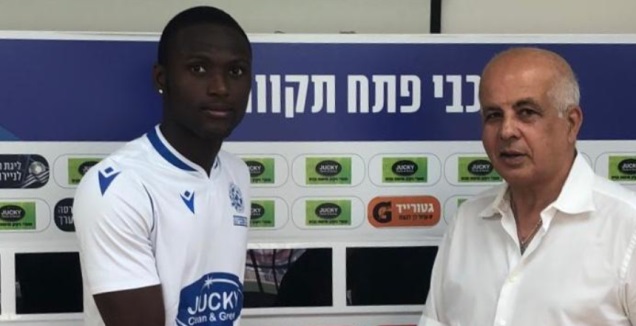 אבדיאל ארויו עם אבי לוזון (דוברות מכבי פ