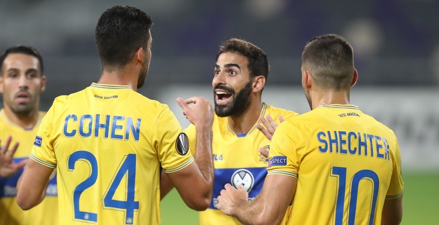יונתן כהן חוגג עם איתי שכטר ודוידזאדה (רדאד ג'בארה)