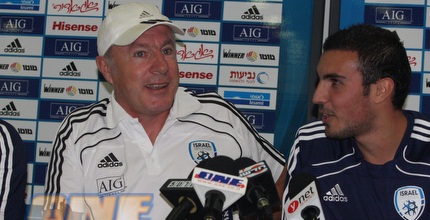 לואיס פרננדז. המאמן יכול להמשיך לחייך (משה חרמון)