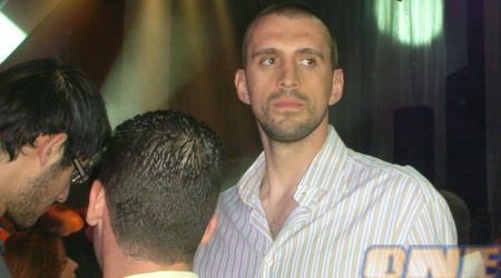 ניקולה וויצ'יץ', בי בי ליוון והמזומנים