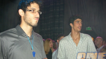 כספי והמשרוקית - לוק של מורה לספורט