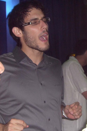 עמרי כספי, עדיין רוקד