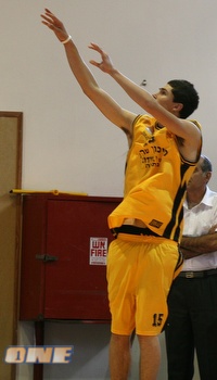 שון לבנובסקי. הרופאים אומרים שהוא עוד יצמח