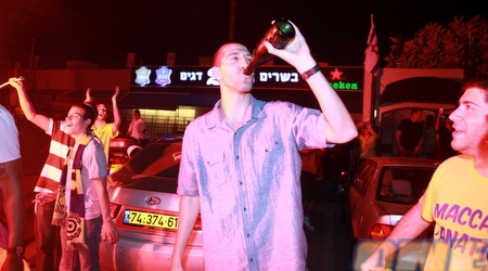 בורשטיין (יוסי ציפקיס)