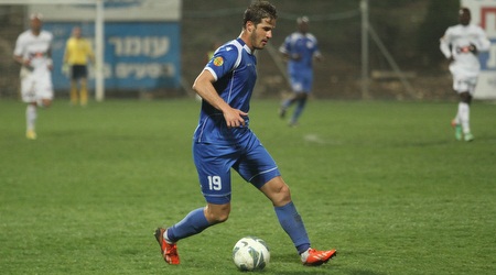 שחר הירש בפעולה. יצליח להשתלב במכבי חיפה? (עמית מצפה)