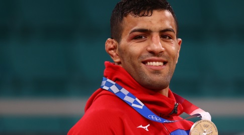 סעיד מולאי עם מדליית הכסף (רויטרס)