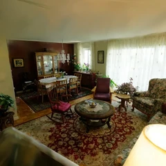 Medzmama's home