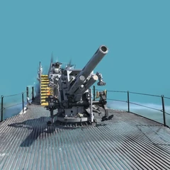 USS Bowfin - Deck gun