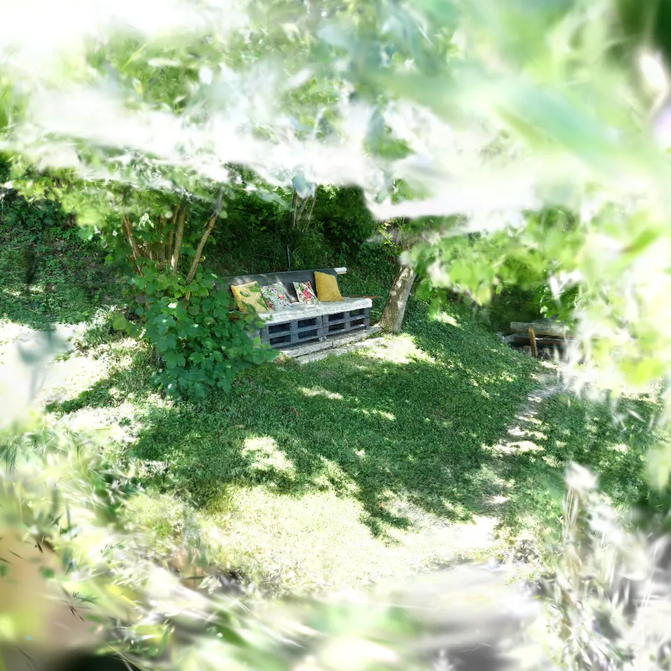 Gemütliche Sitzbank Weinberg Neuburg/Bittenbrunn