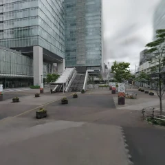UDX付近