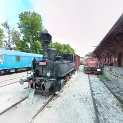 Lokomotiva 02