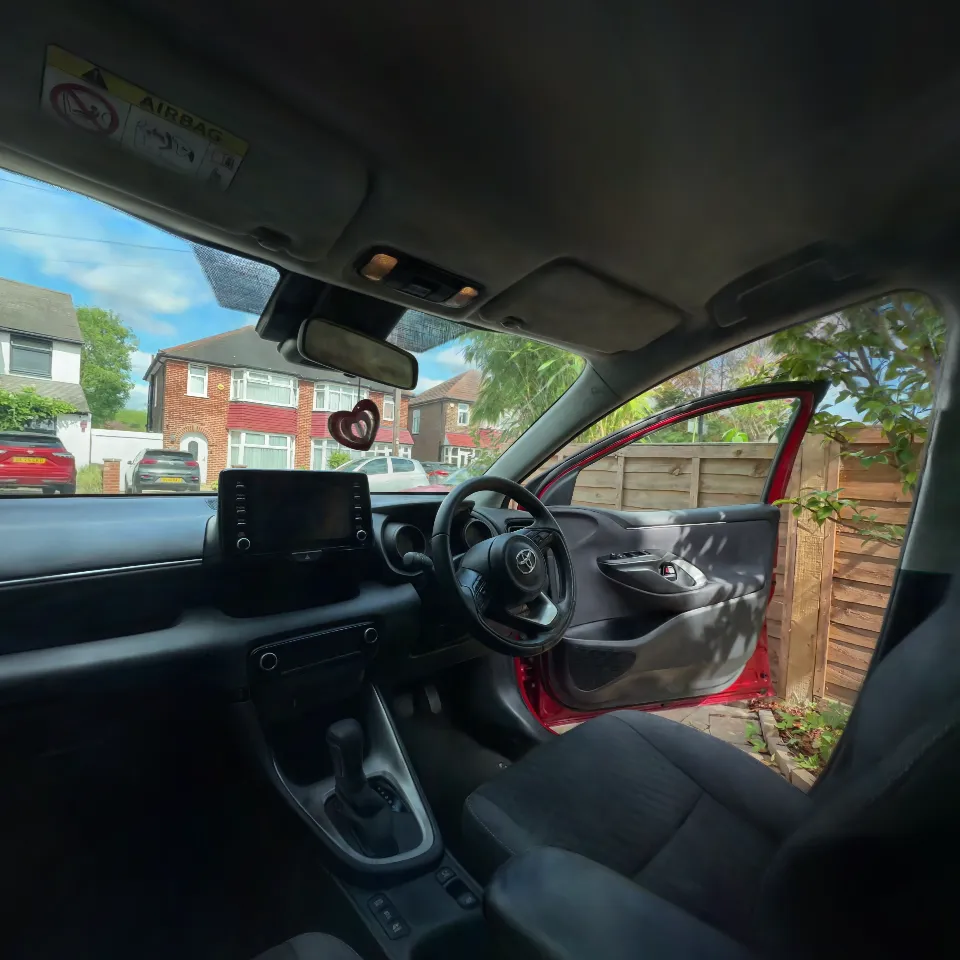 Yaris - 4K video, 200K training iterations