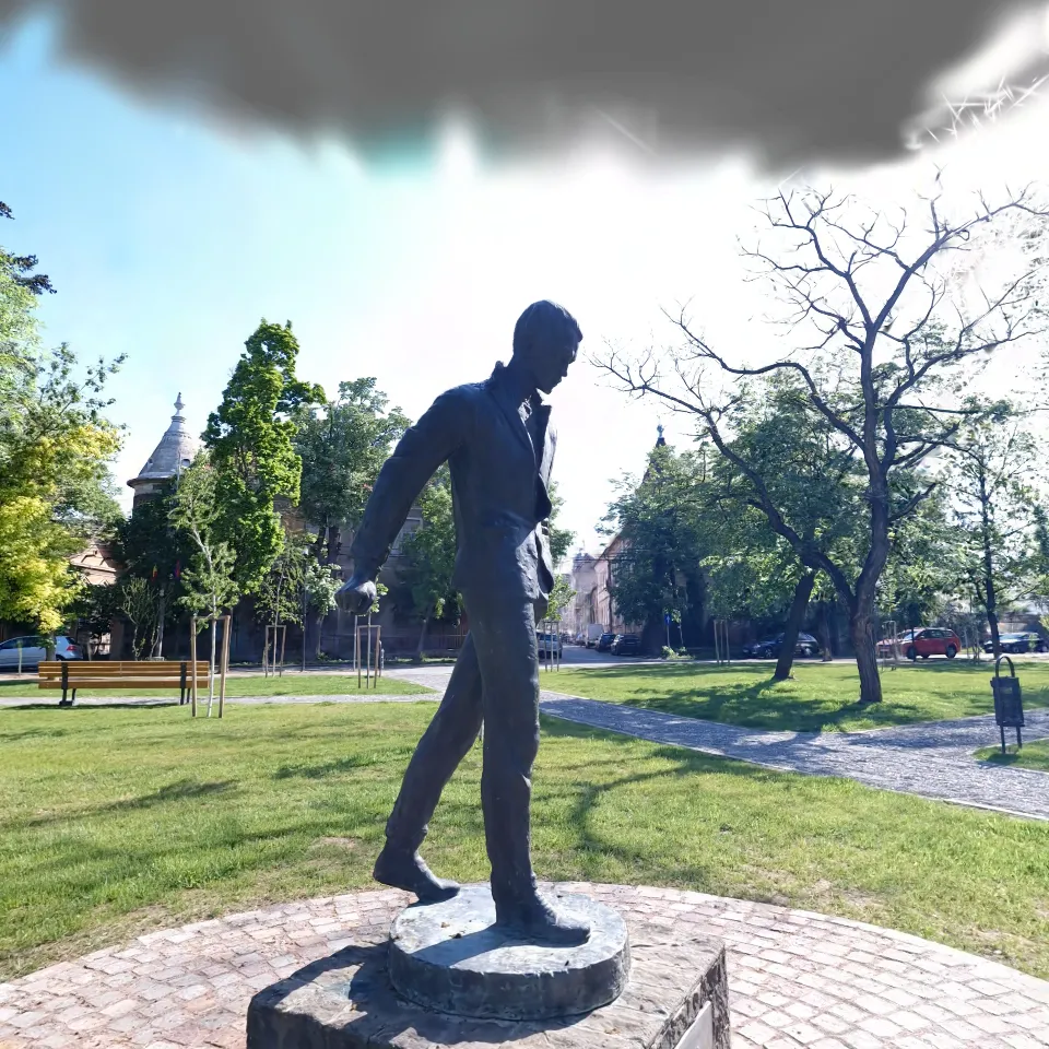József Attila szobra Nagyváradon a Petőfi parkban