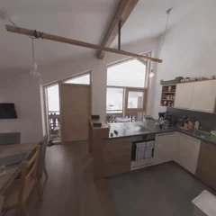 test22_airbnb_glomap_full_sfm_75k
