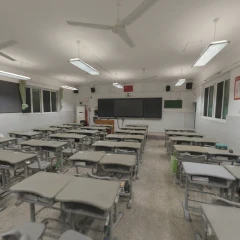 高一8班教室