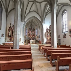 Gotikstrasse_GS_LODS_Neumarkt_Gothic_Church_Int