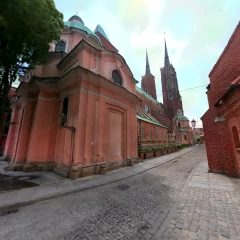 Wrocław Cathedral & Historic Streets — FPV Simulator Scan