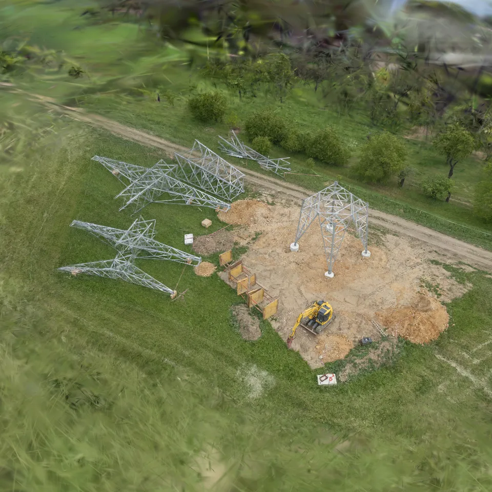 Power grid construction