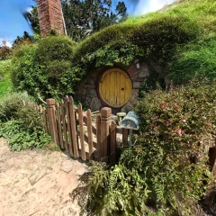 Hobbiton Hobbit Hole #16